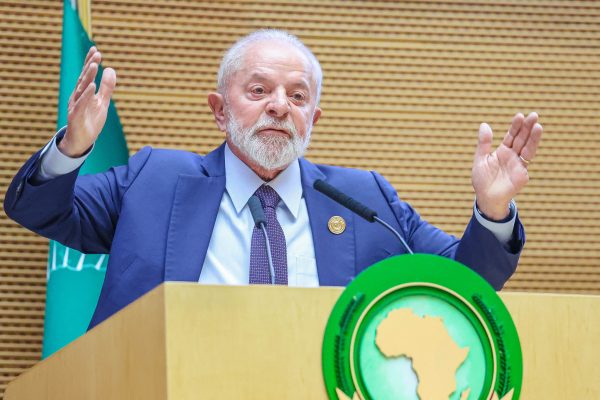 A brazil elnök is személyes részvételre kérte Putyint