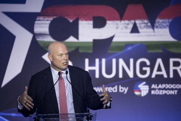Amerikai NATO-nagykövet: a fogolycsere azt jelenti, hogy a két oldal között van párbeszéd