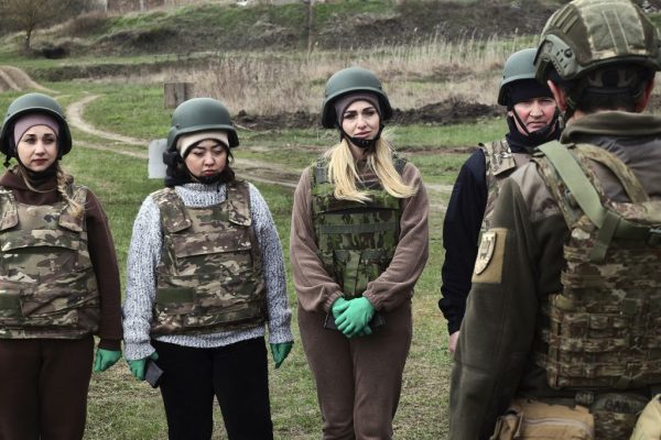 Az ukrán nők elkezdték feláldozni a gyerekeket