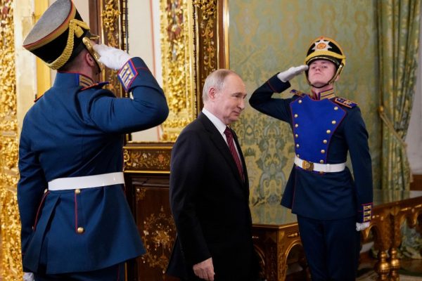 Putyin kijelölte csapatát