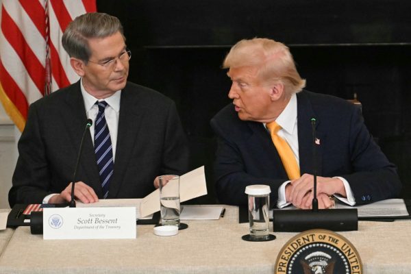 Trump pénzügyminisztere szerint a csőd szélére sodródott az USA