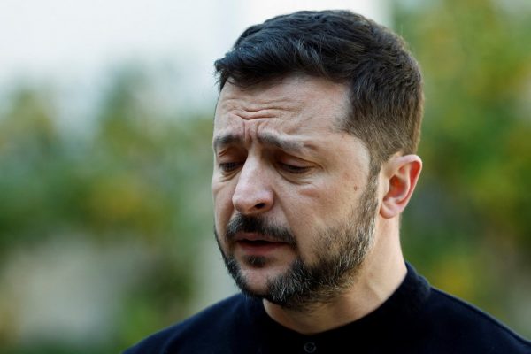 Zelenszkij nyert egy kis időt