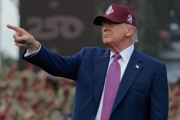 Donald Trump amerikai segítséget ígért Izraelnek