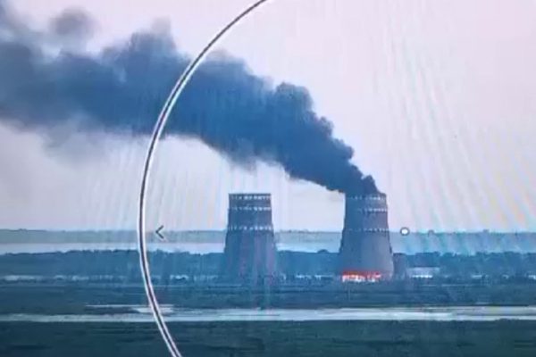 Hangos robbanásokról jelentettek az ukrán zaporizzsjai atomerőmű közeléből