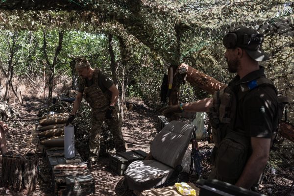 „Az a hadsereg marad életben, amelyik mélyebbre ás”