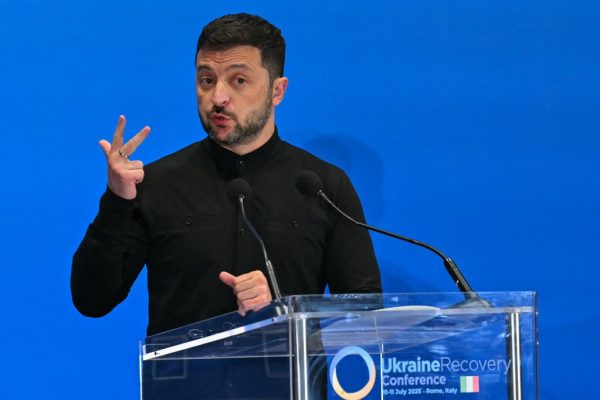Lengyelország is figyelmeztette Ukrajnát a korrupció miatt
