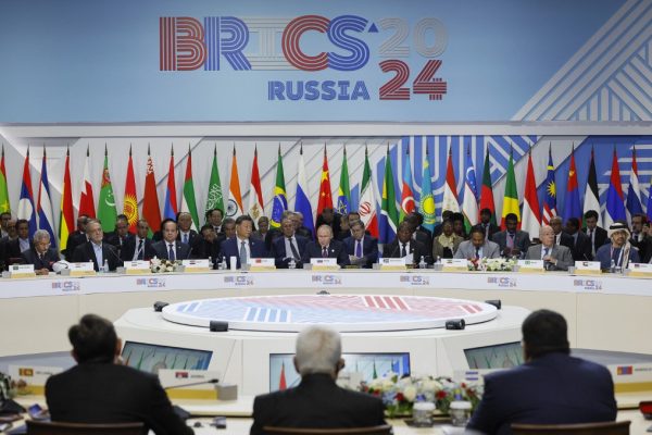 Újabb vámokat vetnek ki a BRICS-tagállamokra?