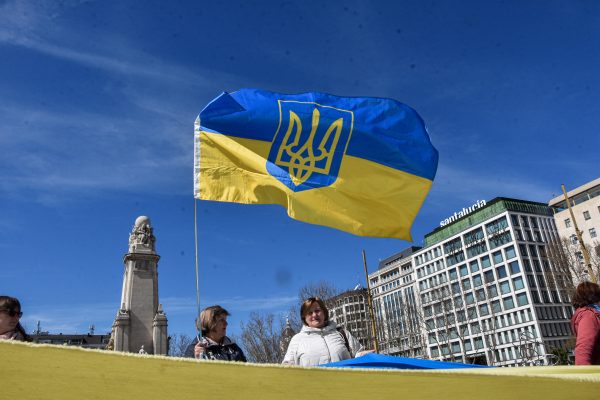 Előzetes letartóztatásban van az ukrán korrupcióellenes iroda két munkatársa