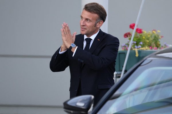 Macron is ott lesz Trump és Zelenszkij washingtoni találkozóján