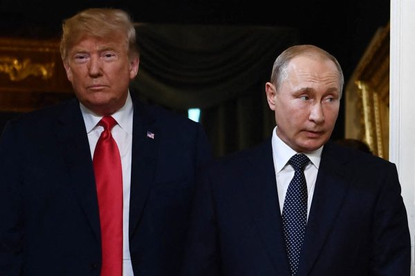Megtörtént a hivatalos bejelentés a Trump-Putyin találkozóról
