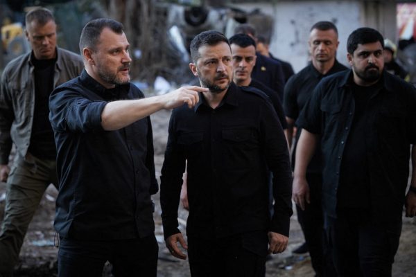 Zelenszkij kinevezte az ukrán légierő új parancsnokát