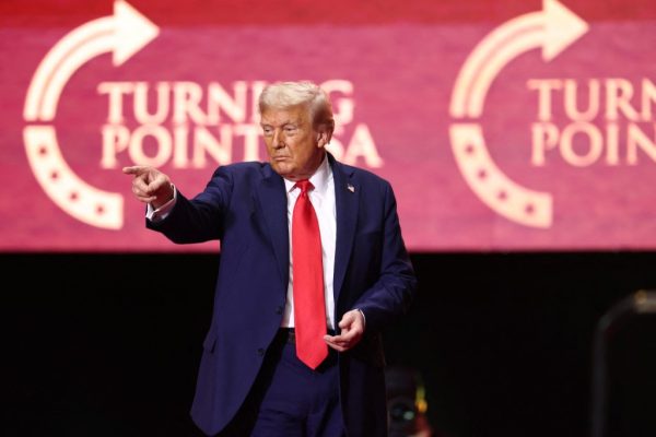„Charlie Kirk neve örökké élni fog a legnagyobb amerikai patrióták krónikáiban”