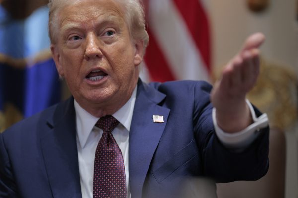 Donald Trump szerint India elkésett