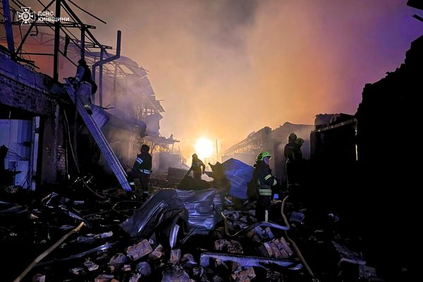 Oroszország Nyugat-Ukrajnát bombázza