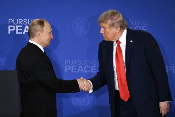Trump és Putyin: titkos békefolyamat indul?