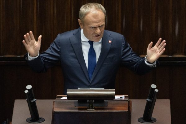Tusk nem bánja, hogy orosz ügynöknek nevezte Donald Trumpot